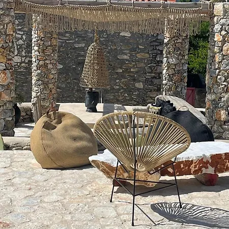 Villa Tserova Rocks Dhrosopiyi